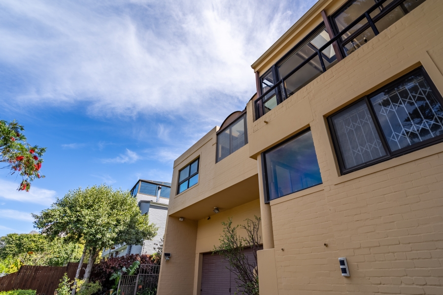 3 Bedroom Property for Sale in Northshore Western Cape